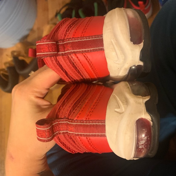 Women’s Nike Airmax 97 ((RED)) - Picture 7 of 8